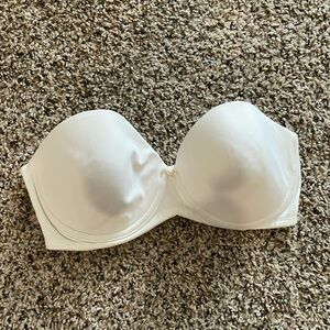 Victorias Secret VS y2k Strapless White Cream Bra 36C Body by Victoria